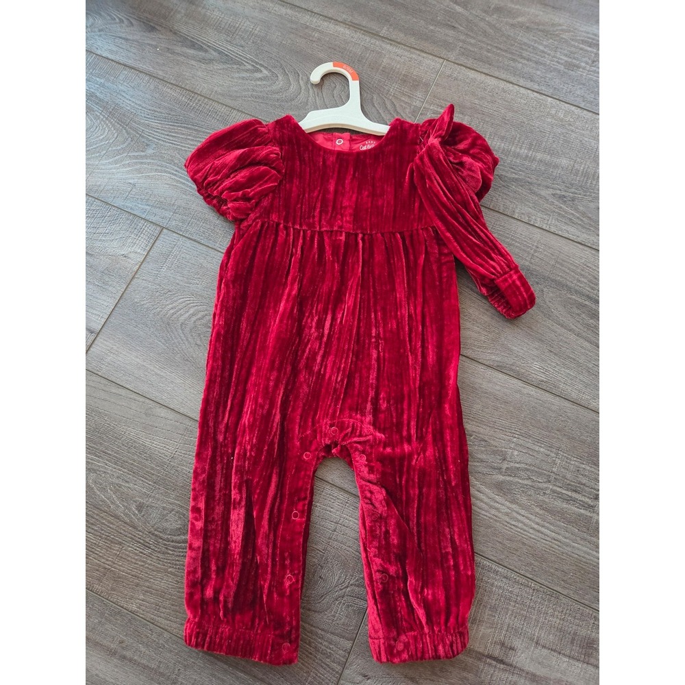 Cat and jack baby girl romper 6-9‎ mos